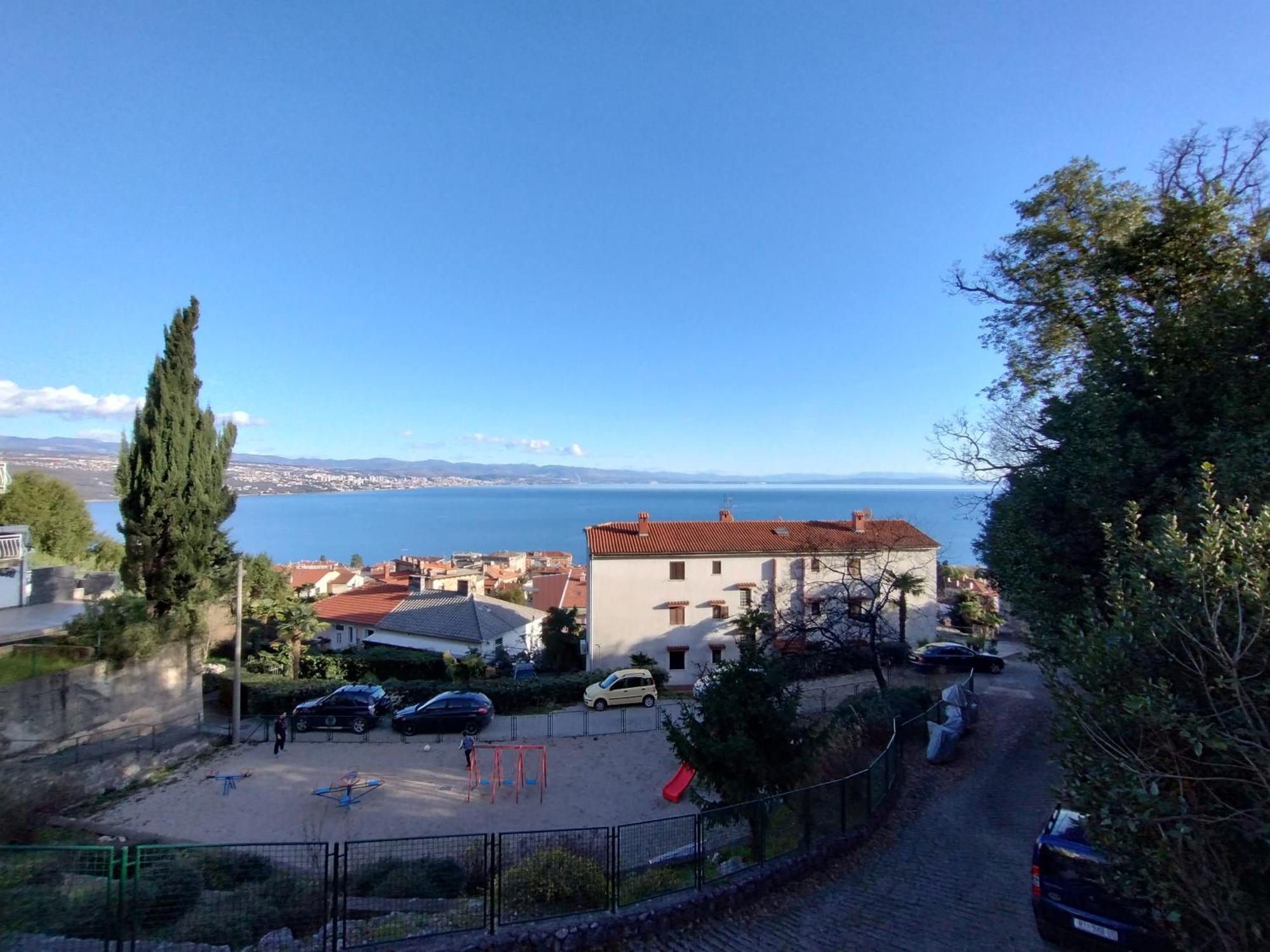 Appartamento Alba Abbazia Camera foto
